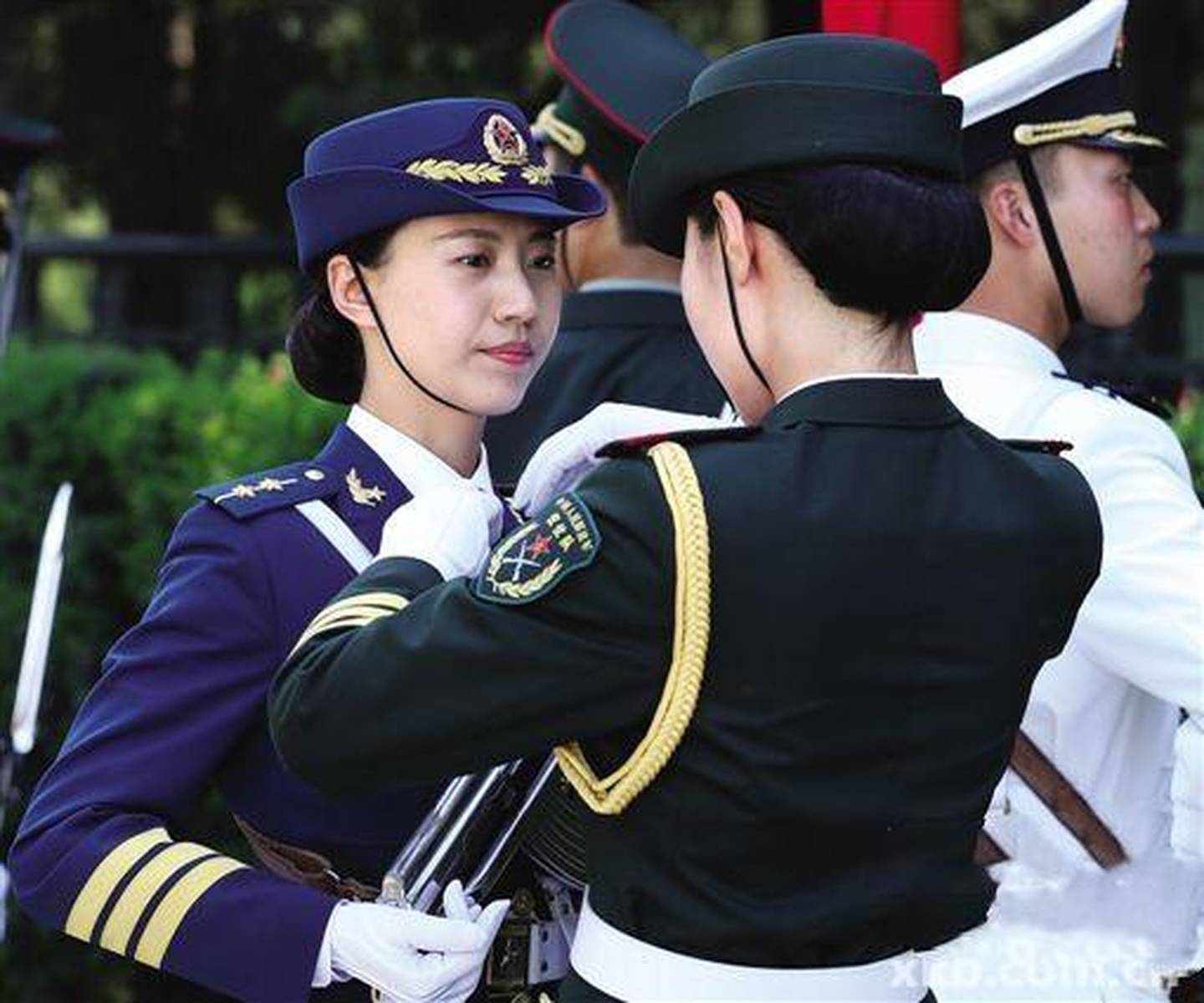 中国女兵，究竟有多帅？，中国女兵的英姿飒爽，究竟有多帅气？