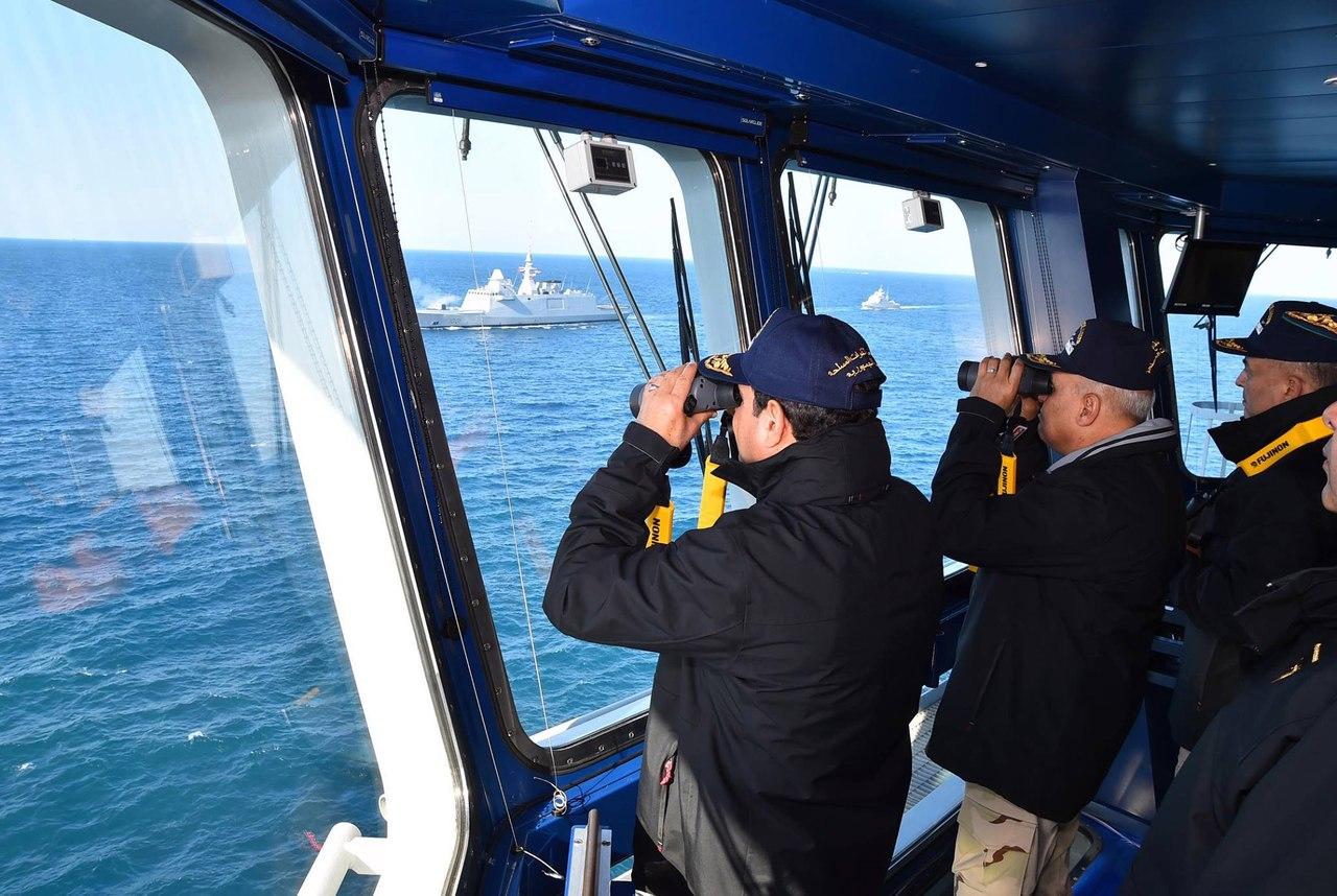 俄罗斯西北风两栖攻击舰，现代海军力量的璀璨明珠，俄罗斯西北风两栖攻击舰，现代海军力量的璀璨代表