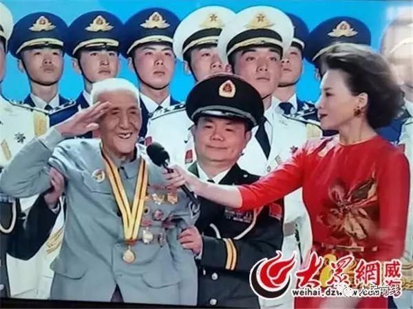 三军仪仗队视频行军礼，荣耀与责任的体现，三军仪仗队行军礼，荣耀与责任的展现