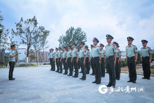 北京武警总队政委的级别解析，北京武警总队政委级别解析