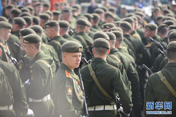 俄罗斯2015年卫国战争阅兵，历史与荣耀的重现，俄罗斯卫国战争阅兵，历史与荣耀的重现时刻（2015年）