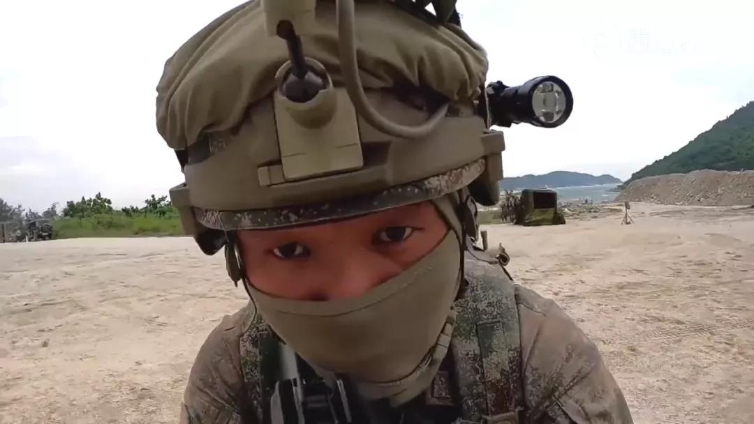 星空迷彩21式军装，新时代军服的新风貌，星空迷彩21式军装，新时代军服风采展现