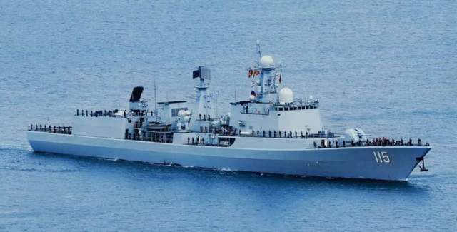 探索中国海军的杰出力量，051C型导弹驱逐舰武器系统，中国海军杰出力量，揭秘051C型导弹驱逐舰武器系统