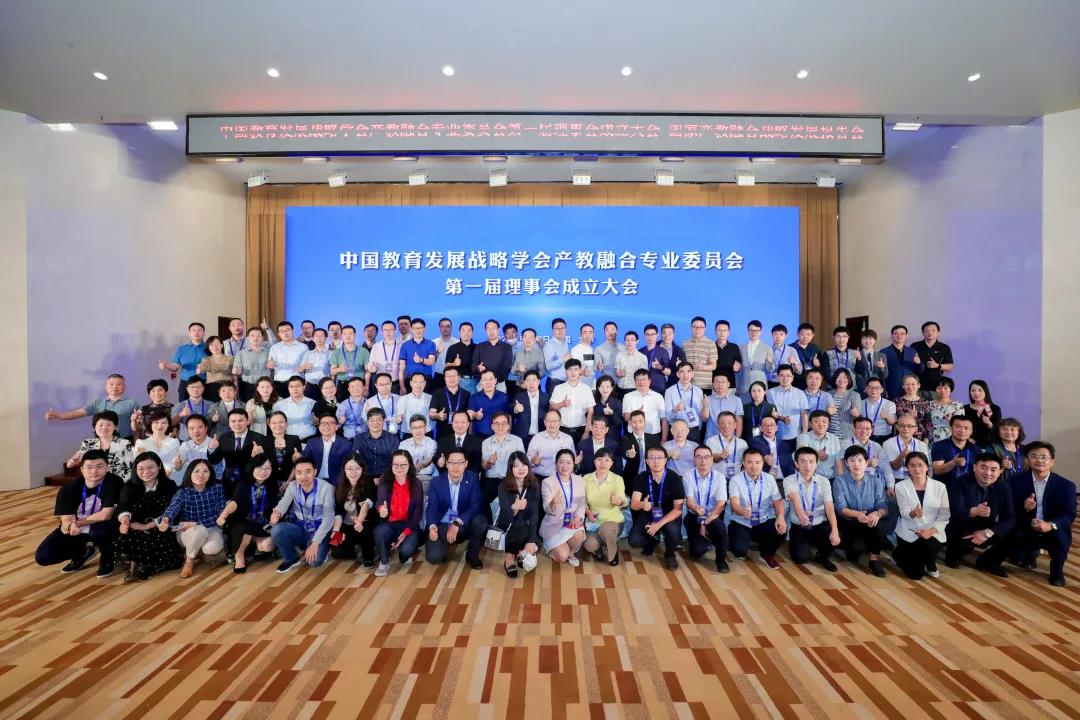战略学会，引领未来发展的重要力量，战略学会，引领未来发展的核心力量