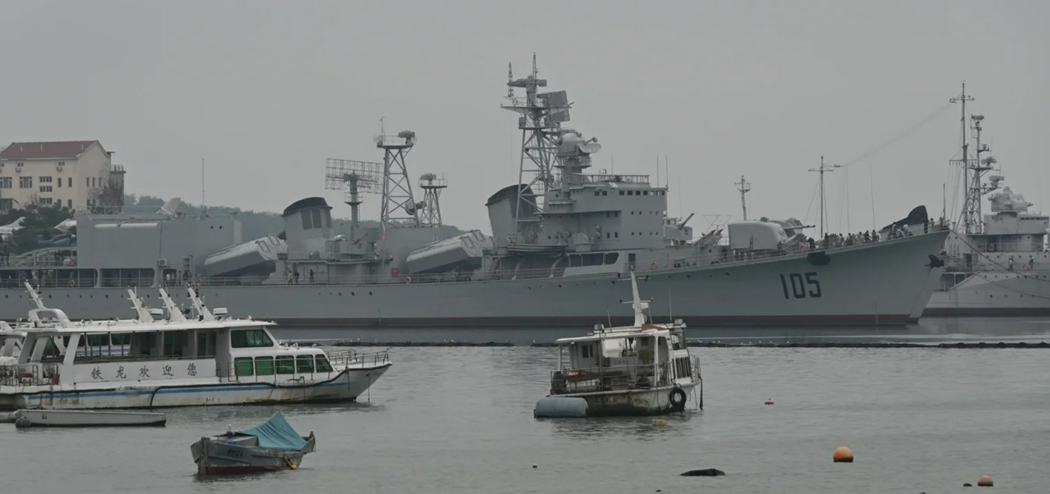 揭秘中国海军的骄傲——105舰，一艘多功能现代化战舰，揭秘中国海军多功能现代化战舰——105舰，中国海军的骄傲之选