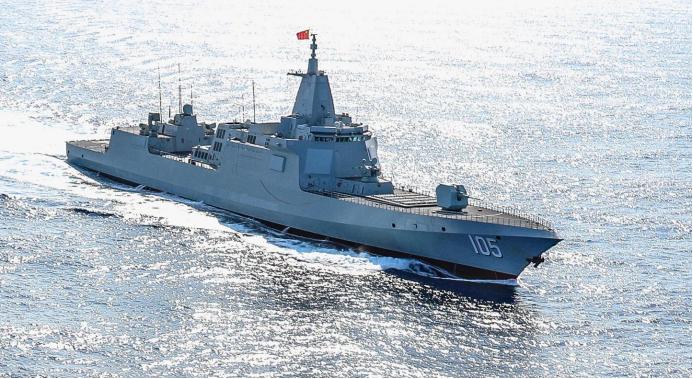 福建号驱逐舰，中国海军的新锐力量，中国海军新锐力量，福建号驱逐舰亮相