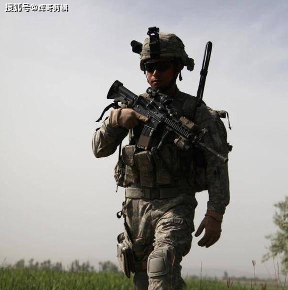 美国单兵武器图片大全，历史与现状的全方位解析，美国单兵武器全景解析，历史、现状与图片大全