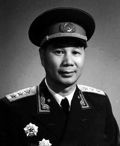 解放军历任正副总参谋长及其历史贡献，解放军历任正副总参谋长及其历史贡献概览