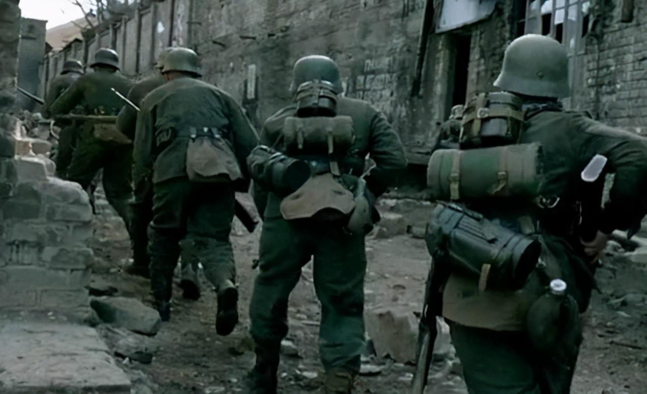 温克将军与第十二集团军,历史、战略与领导力,温克将军与第十二集团军,历史、战略及领导力探究