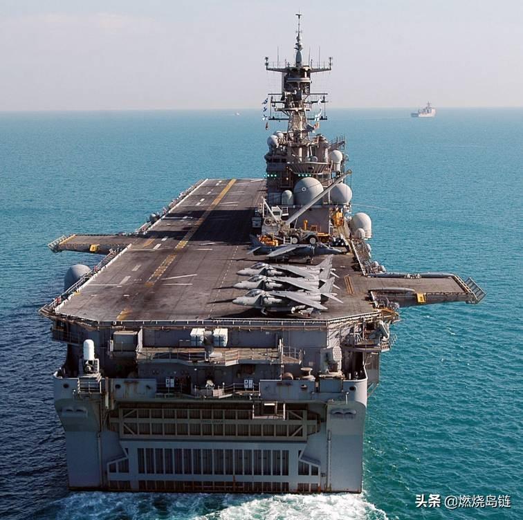 黄蜂级两栖攻击舰，第三代战舰的杰出代表，黄蜂级两栖攻击舰，第三代战舰典范