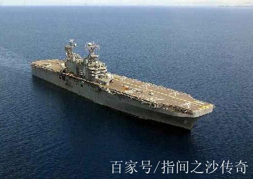 黄蜂级两栖攻击舰标准排水量，揭示其强大的作战能力与实力，黄蜂级两栖攻击舰标准排水量及其实力揭秘，强大的作战能力展现