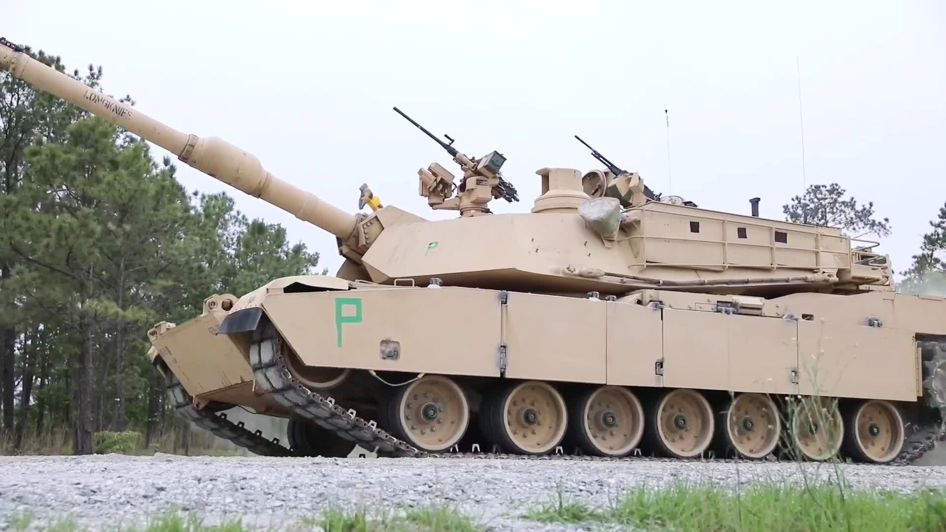 M1A2艾布拉姆斯倒V战术解析，M1A2艾布拉姆斯倒V战术深度解析