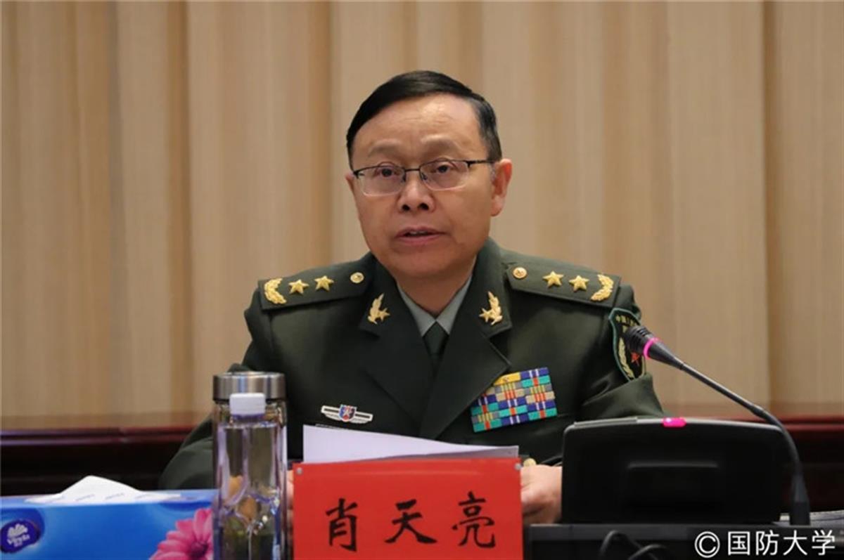 国防大学校长萧天亮，引领军事教育的卓越领导者，国防大学校长萧天亮，军事教育的领航者