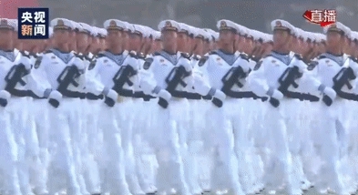 历年国庆阅兵走过天安门画面，壮丽画卷展现国家力量与荣耀，历年国庆阅兵壮丽画卷，国家力量与荣耀展现天安门之下