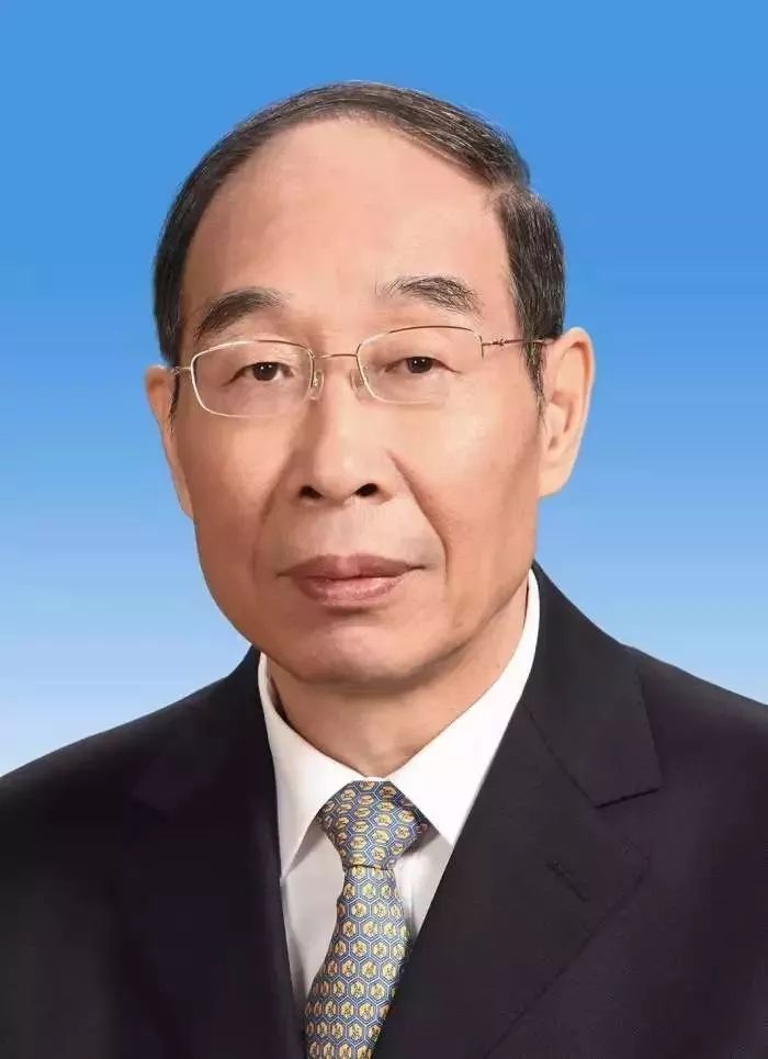 魏风与部长简历——一位杰出领导者的成长历程，杰出领导者魏风与部长成长历程揭秘