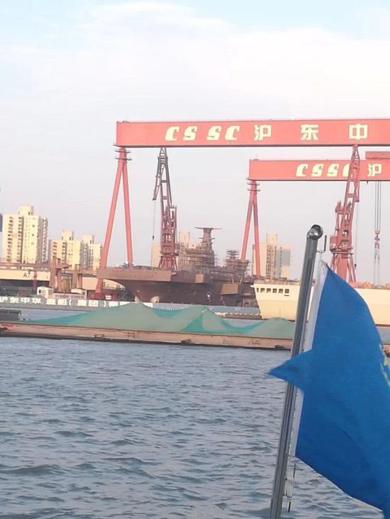 西北风级两栖攻击舰建造概况，数量与影响分析，西北风级两栖攻击舰建造概览，数量、影响及深度分析