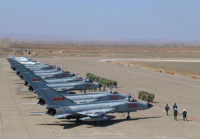 歼八升限，中国空军力量的飞跃，歼八升限，中国空军力量的飞跃里程碑