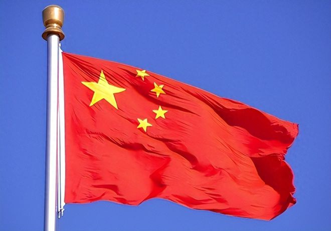 中国人民解放军军旗确定时间及其深远意义，中国人民解放军军旗确定时间及其深远影响的历程与意义