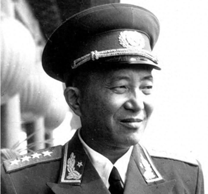 解放军七大训练基地，培养精英，锻造战斗力，解放军七大训练基地，精英培养与战斗力锻造的摇篮
