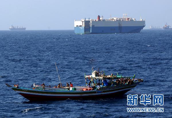 半潜船在几内亚海域的护航之旅，半潜船几内亚海域护航之旅揭秘