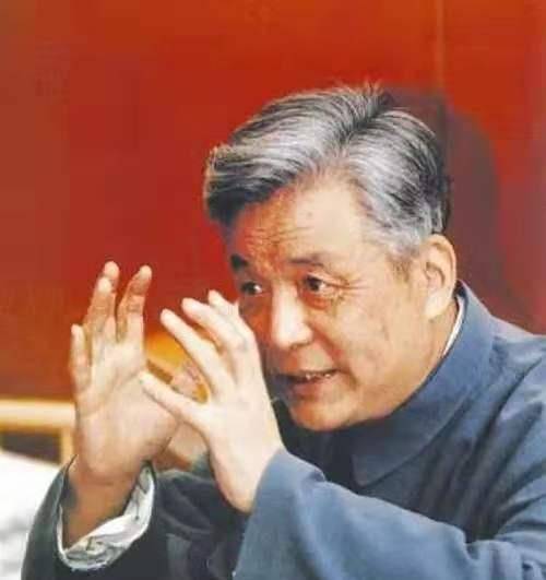 邓稼先为何会受核辐射，英雄背后的故事，邓稼先受核辐射背后的英雄故事