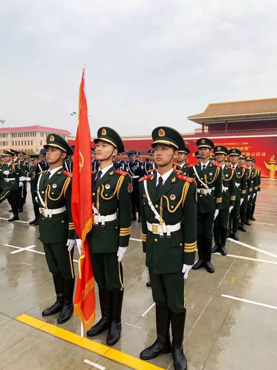 国旗护卫队工资是多少，深入了解与探讨，国旗护卫队工资深度解析，待遇与职责探讨