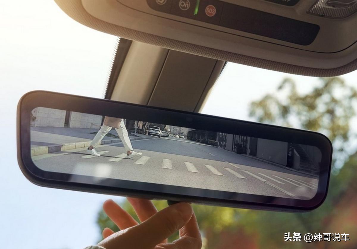 揭秘中国海军的利剑，552歼-15舰载机，揭秘，中国海军的尖端利器——552歼-15舰载机