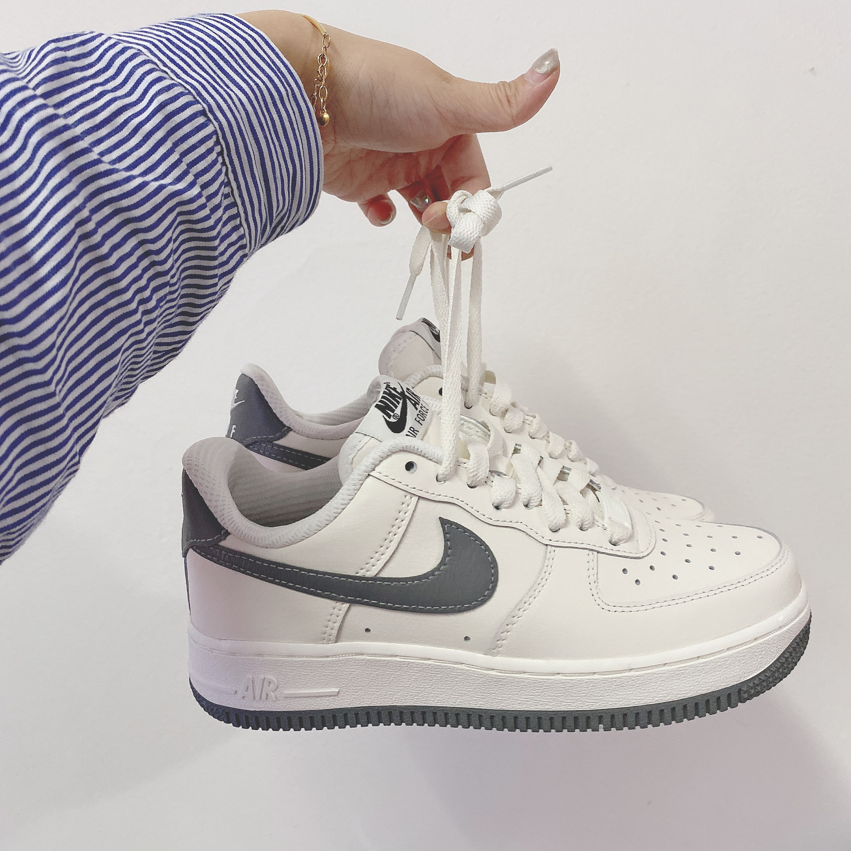 Nike官网定制空军一号，打造专属鞋款的独特体验，Nike官网定制空军一号，专属鞋款独特体验打造