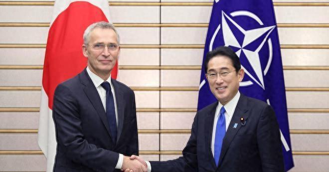 美国西部扩张，历史进程与影响分析，美国西部扩张的历史进程及其深远影响分析