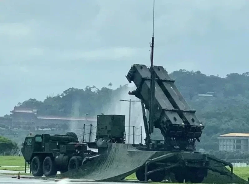 拜登第三次对台军售，美国对台政策的新动向，拜登第三次对台军售，揭示美国对台政策新动向