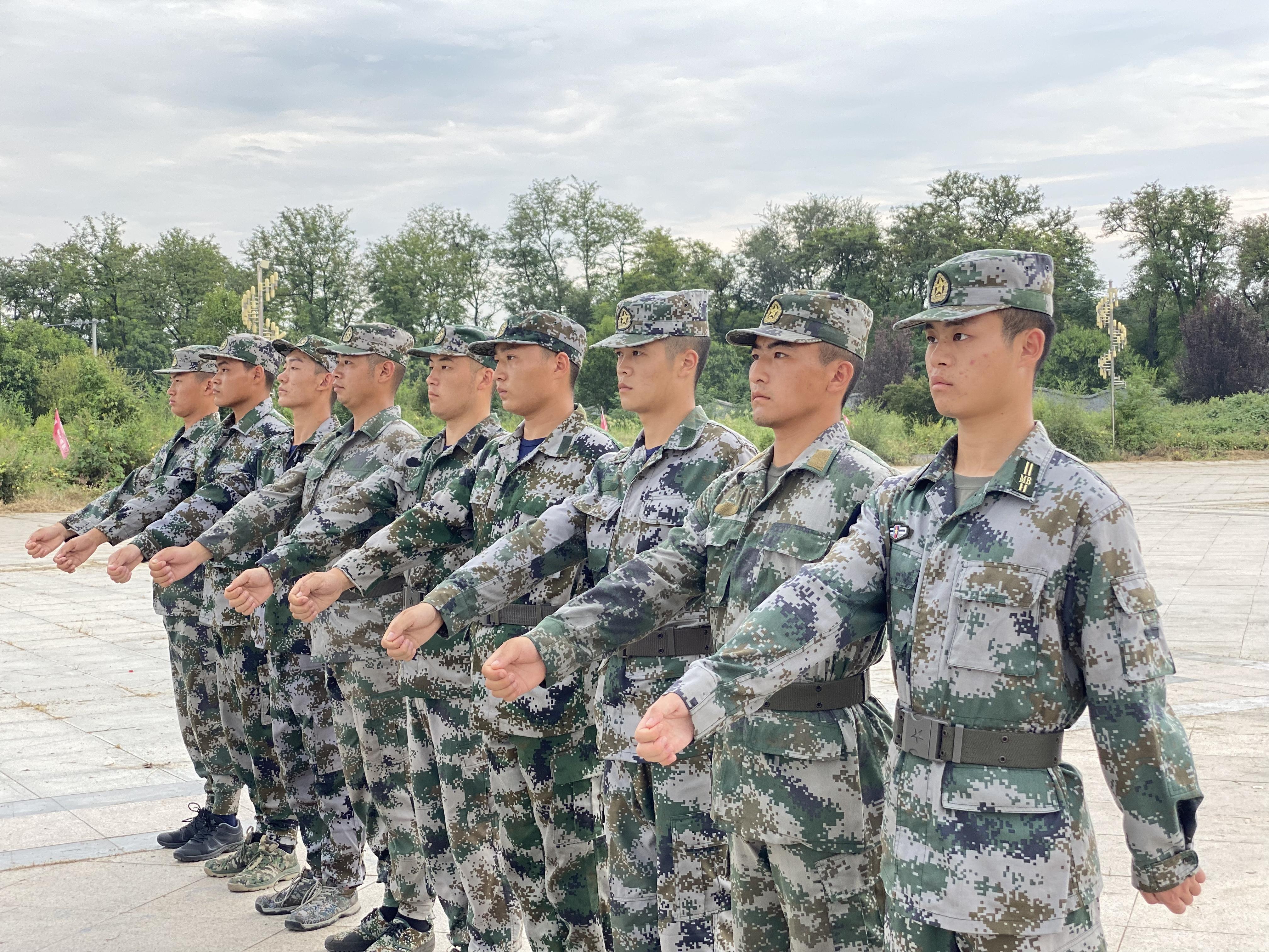肖思远，当时图片背后的故事与启示，肖思远，图片背后的故事与启示探寻