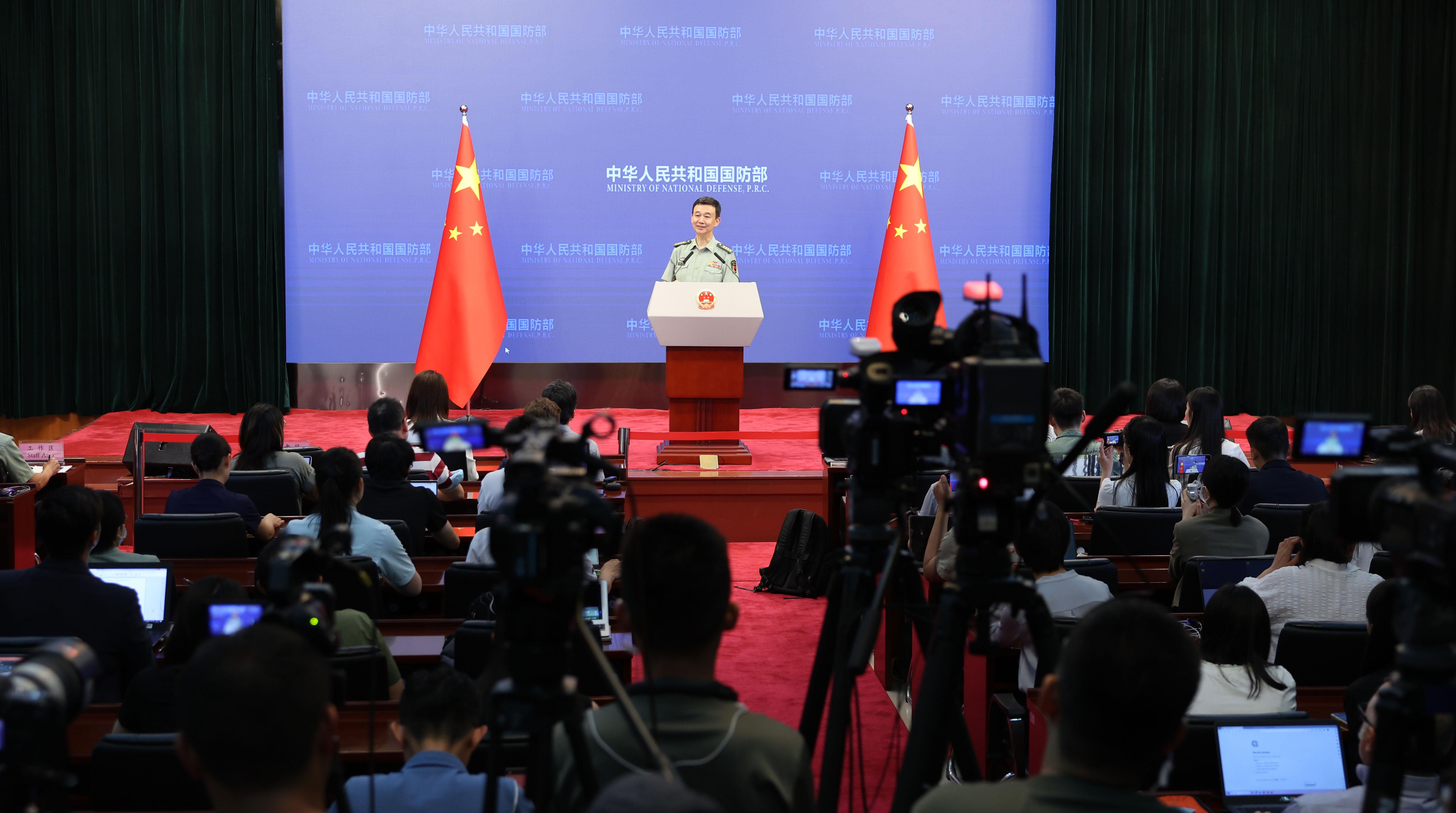 新浪超大军事论坛，聚焦军事热点，展现军事力量，新浪超大军事论坛，聚焦军事热点，展现全球军事力量风采