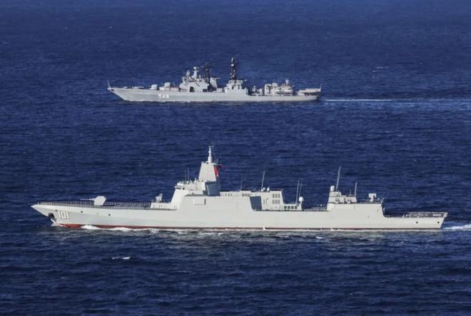 揭秘中国海军新利器，官方证实下的055型驱逐舰，揭秘中国海军新利器，官方证实下的055型驱逐舰战力解析