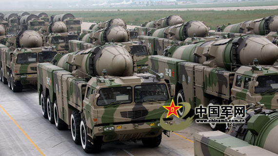 中国二炮装备，力量与技术的完美结合，中国二炮装备，力量与技术的完美融合