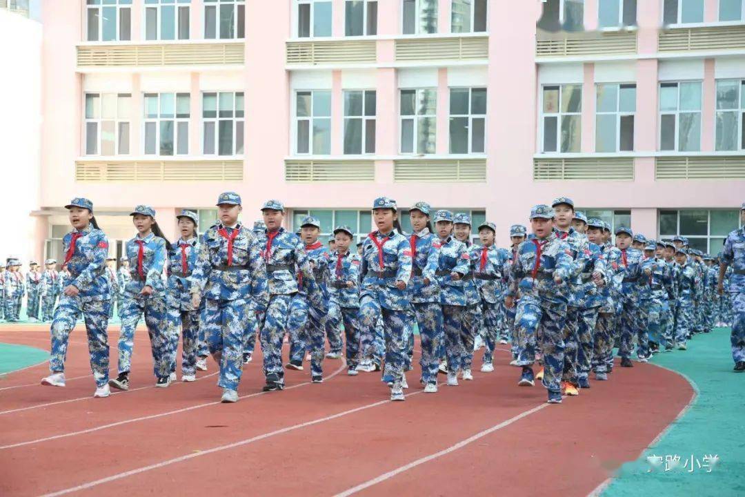 国防军事趣味运动会，展现英勇与智慧的综合舞台，国防军事趣味运动会，英勇与智慧的综合展现舞台