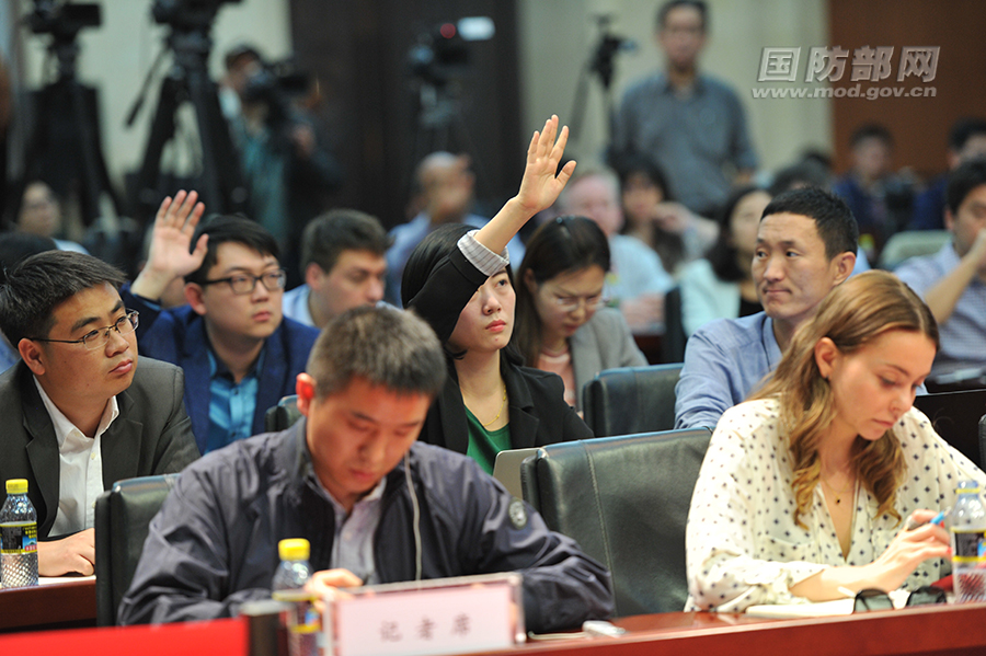 新闻发布会发布词及答记者问，新闻发布会现场实录，精彩发布词与媒体问答环节