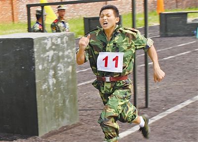 中国陆军第14集团军装备概览，现代化步伐与战斗力提升，中国陆军第14集团军装备现代化概览，战斗力提升与装备升级之路