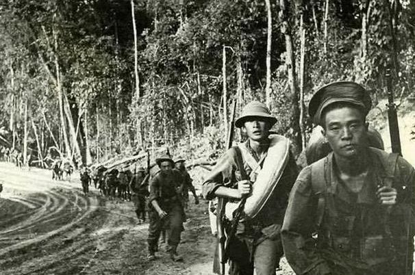 远征军过野人山的惨烈历程，远征军野人山生死征途，惨烈历程揭秘