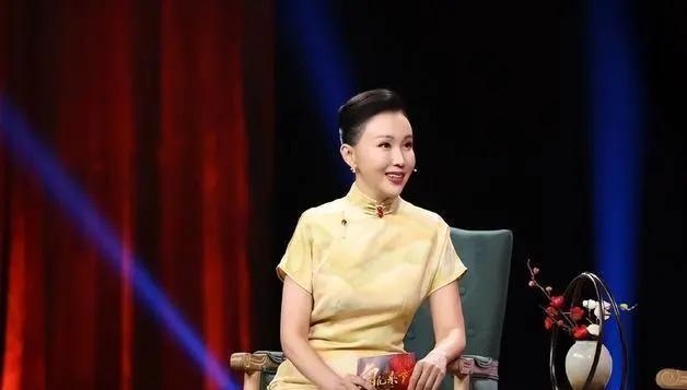 央视军事频道的美女主持人，魅力与实力的完美结合，央视军事频道美女主持人，魅力与实力的闪耀结合