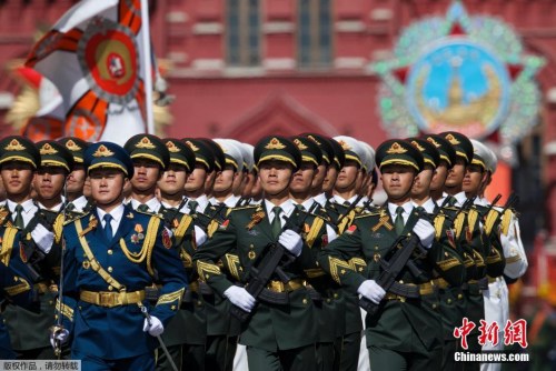 国庆阅兵方队将穿新式军服受阅，展示国家力量与军事革新，国庆阅兵方队身着新式军服展示国家力量与军事革新风采