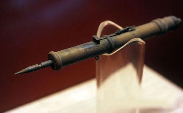 古代暗器大全，神秘武器之研究，古代暗器秘籍与神秘武器研究大全