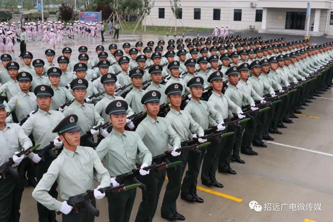 中国女兵方队身高，展现力量与荣耀的壮丽篇章，中国女兵方队身高，力量与荣耀的壮丽展示
