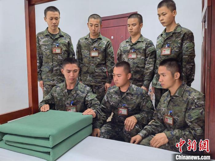 二次入伍还需要去新兵连吗？深度探讨与理性思考，二次入伍是否还需新兵连之旅？深度解析与理性探讨