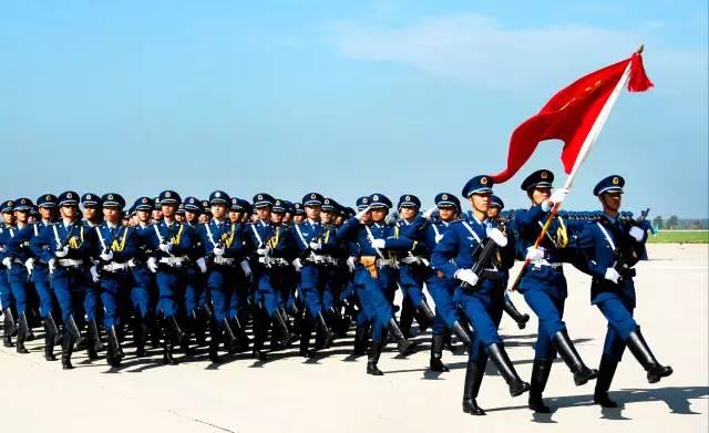 中国空军航空大学学生与军衔，探索中国空军未来的精英力量，中国空军航空大学学生军衔探索，未来精英力量的培育与成长之路