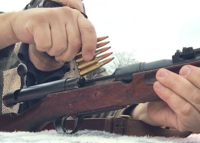 日本部队枪支装备概览,历史与现状,日本部队枪支装备的历史与现状概览