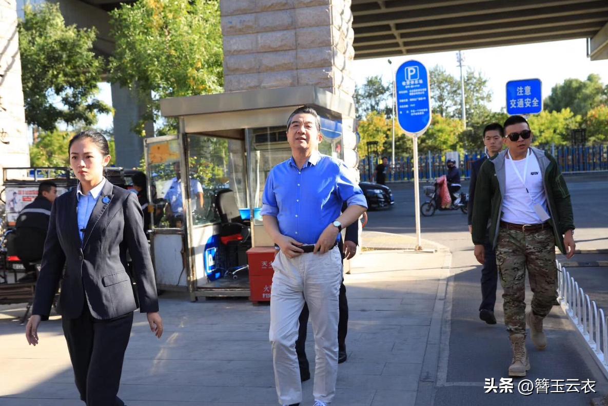 航空母舰的来历，航空母舰的起源与发展