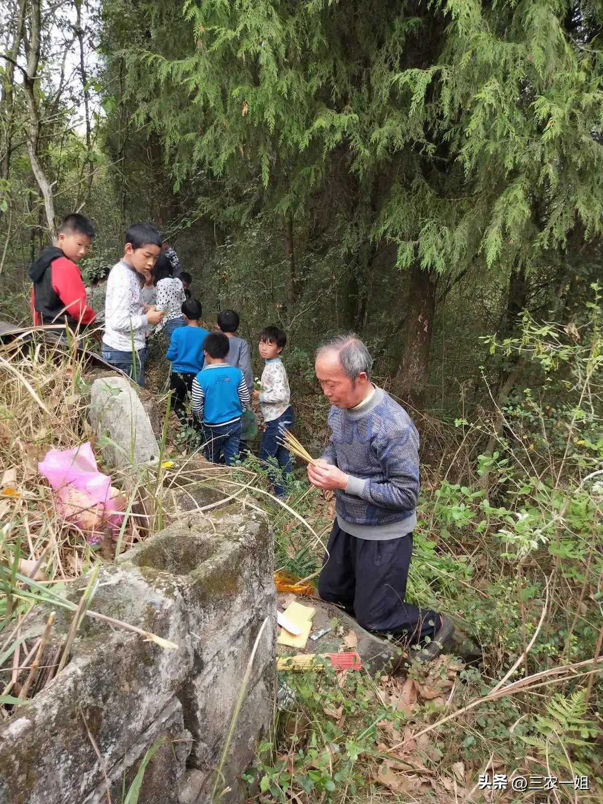 清明节的祭扫与上坟习俗，能否上坟的考量因素，清明节祭扫与上坟习俗，能否上坟的考量因素解析