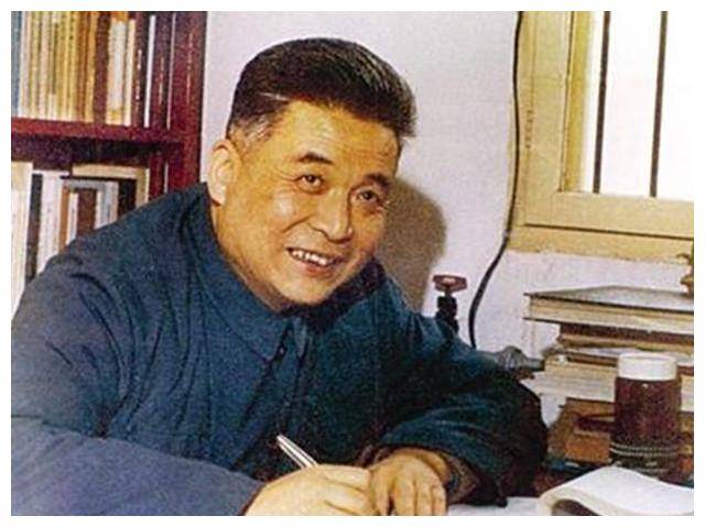 邓稼先生前的最后一句话，坚韧与奉献的永恒印记，邓稼先的最后一句话，坚韧与奉献的永恒精神传承