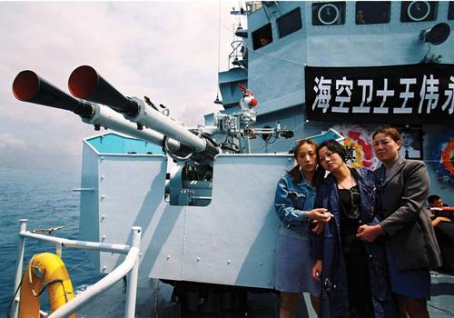 美公开南海撞机视频，揭示真相与深化区域稳定的必要性，美公开南海撞机视频，揭示真相与促进区域稳定的重要性