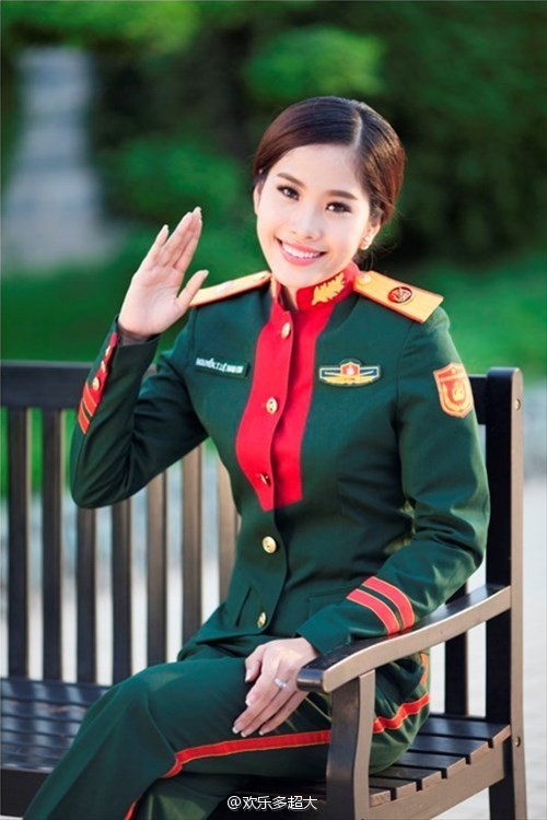 男人穿空军一号真的有点娘吗？，空军一号，男性穿搭的争议与性别标签探讨